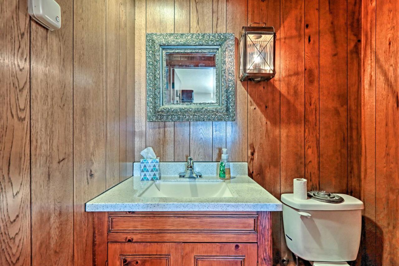 Morgan Hughes Homestead With Game Room And Pool! Lansdale Luaran gambar