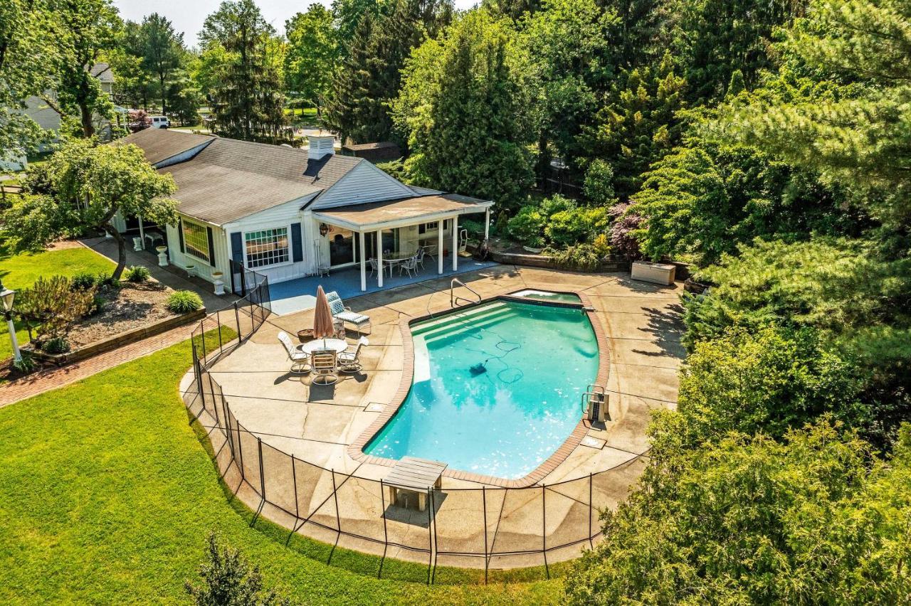 Morgan Hughes Homestead With Game Room And Pool! Lansdale Luaran gambar